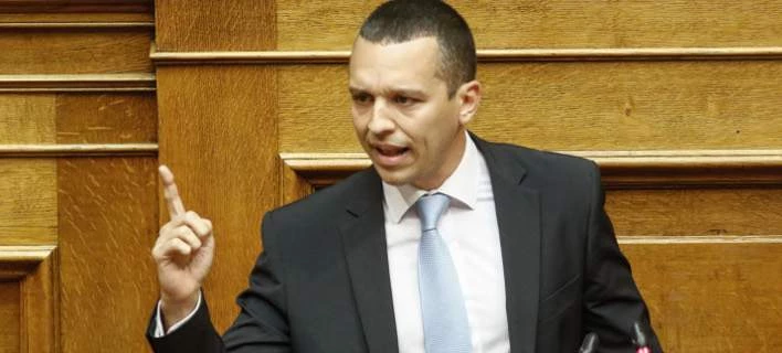 Τους «κονιορτοποίησε» ο Κασιδιάρης: Οι βουλευτές του ΣΥΡΙΖΑ δεν είναι φυσιολογικοί, είναι παρά φύσιν